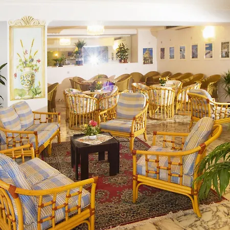 Otel Athena Giardini Naxos