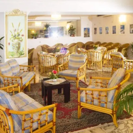 Otel Athena 3*