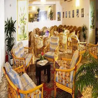 Athena Hotel 3*